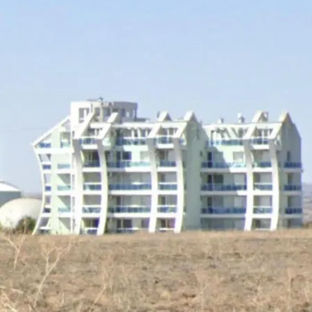 1-bed Modern Sea View In Daire Aheloy